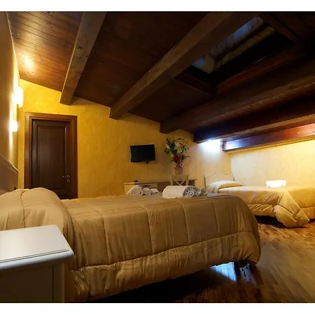 Borgo Della Longevita Bed & Breakfast Bivongi